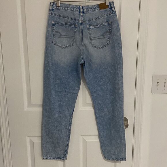 American Eagle Light Wash High Waist Distressed Stretch Jeans Womens Size 4 - Picture 2 of 7